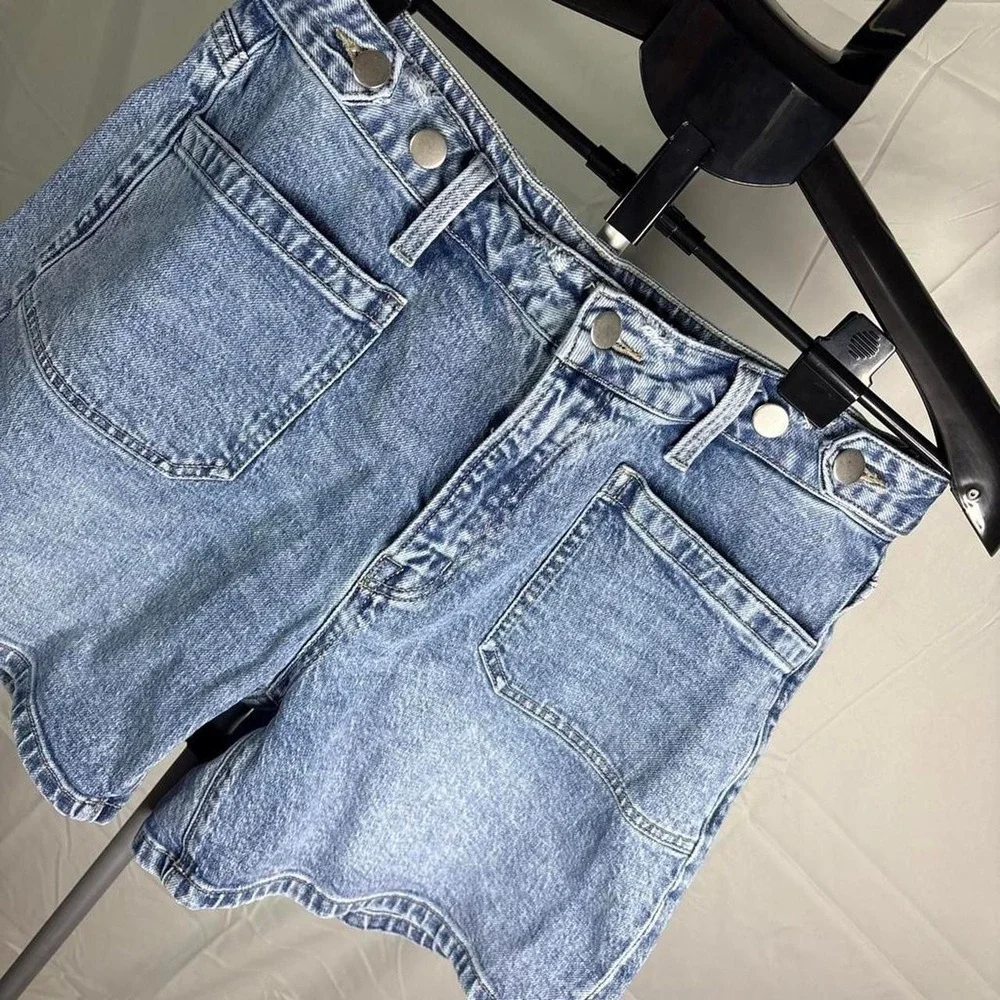 Altar'd State blue denim relaxed fit shorts